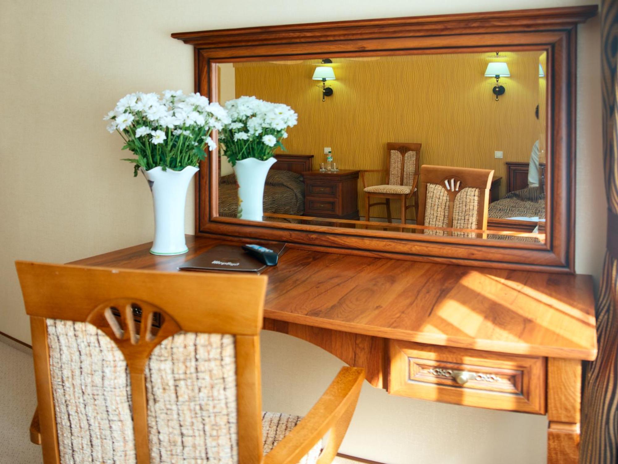 Sherwood Hotel Dolgomostiska 客房 照片